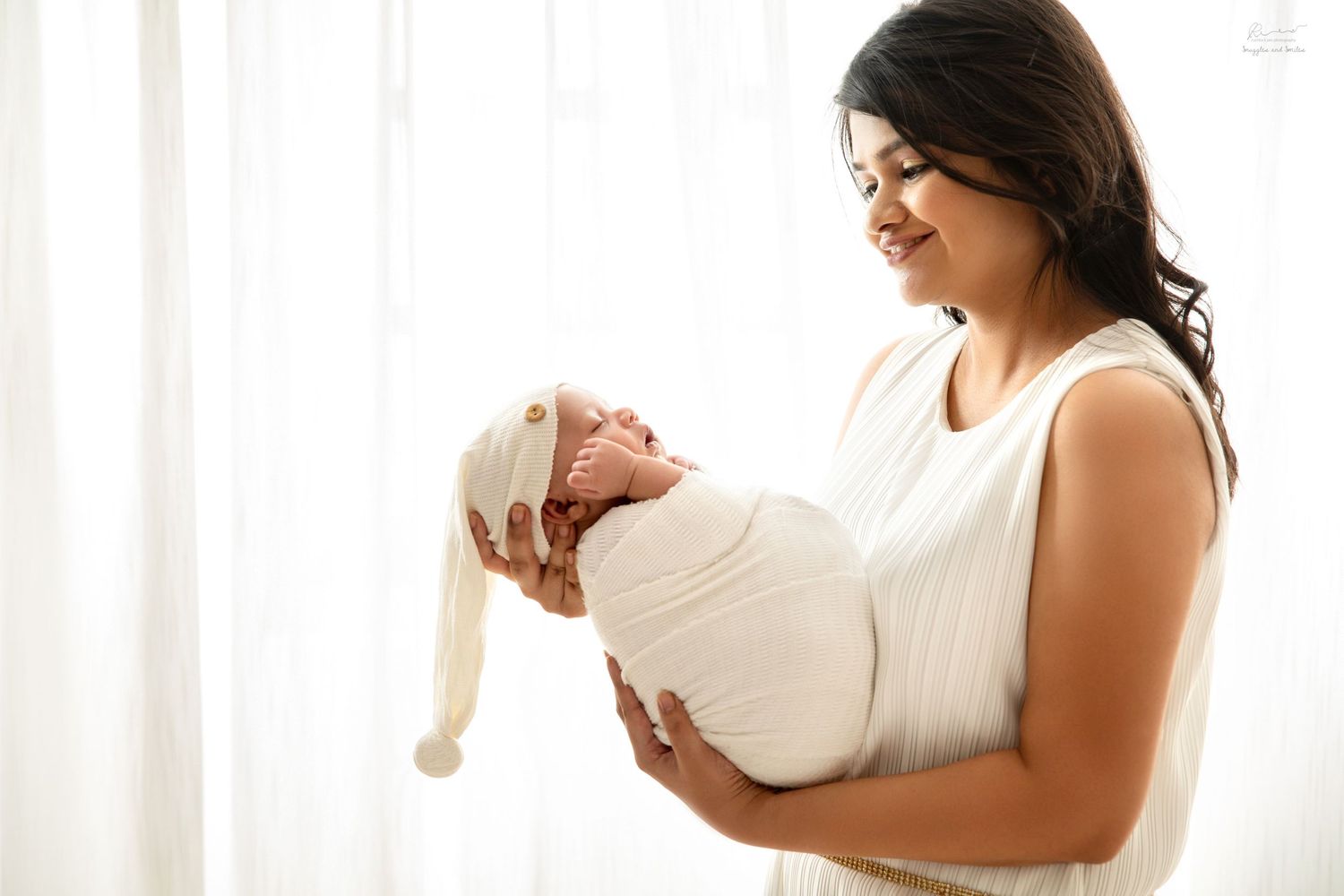 best maternity and Newborn Photoshoot in mumbai