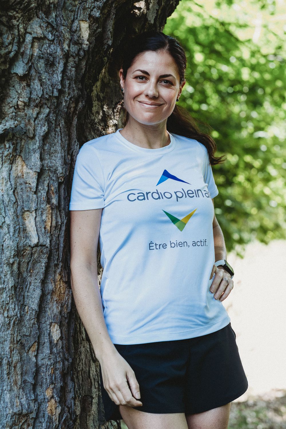 femme sportive qui pose