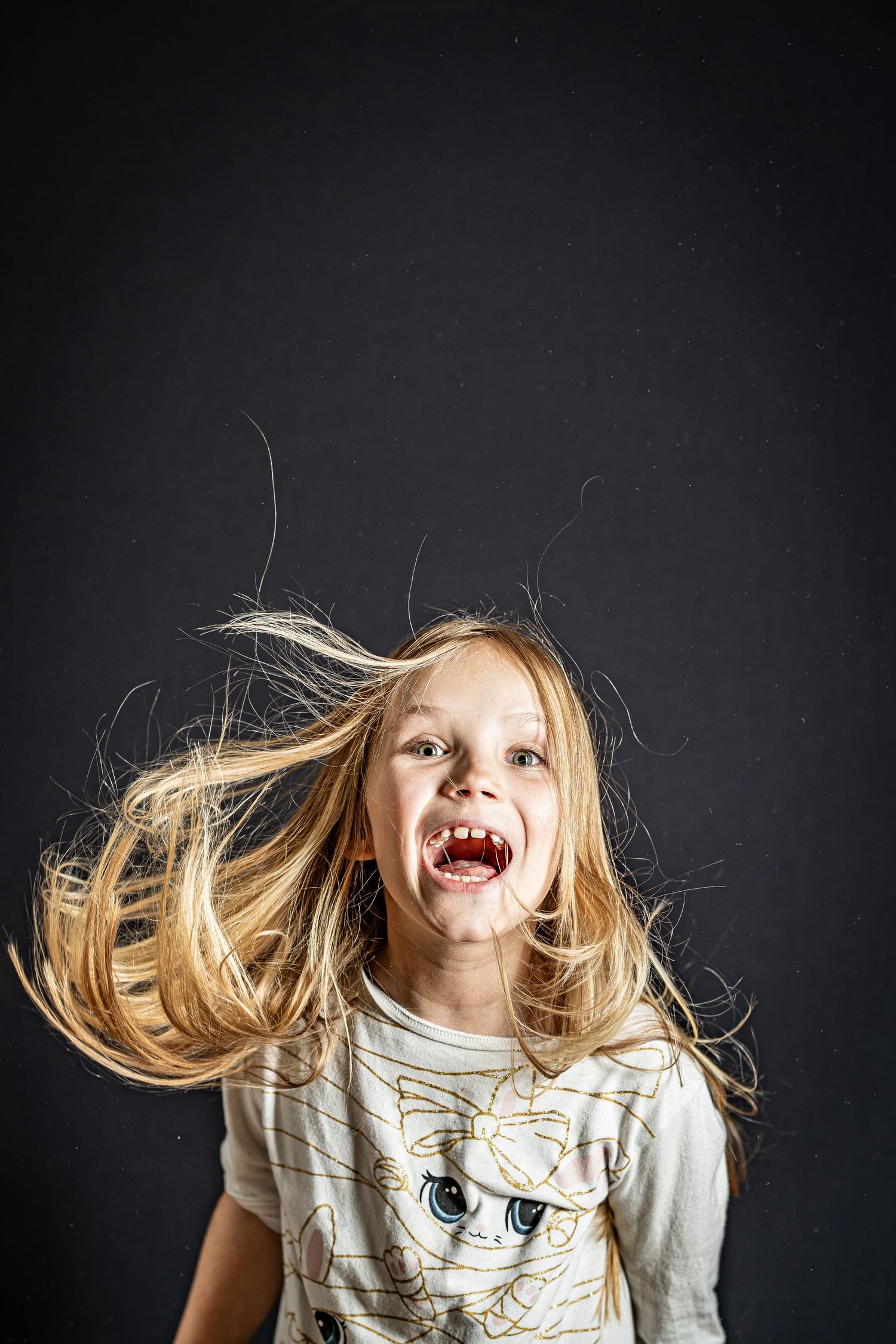 Børnefoto med energi og grin – professionel fotograf i Jægerspris, Frederikssund og Nordsjælland