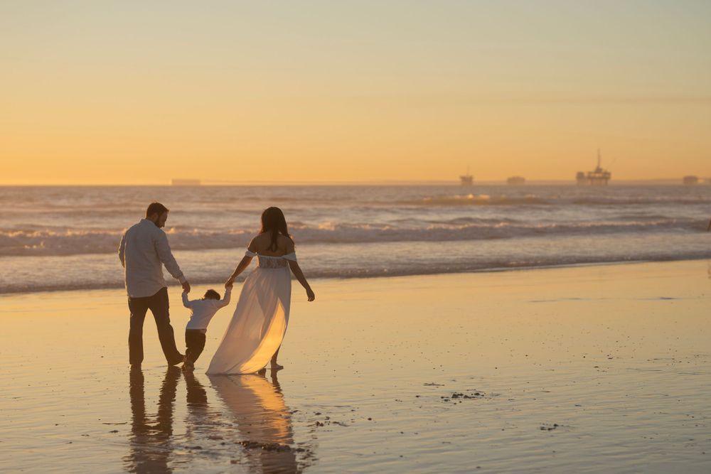 Family photography by The Iconic Photograph. Huntington Beach.