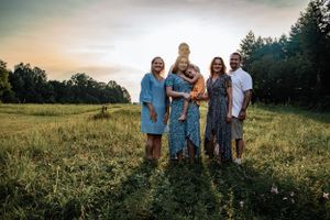 LaFollette Tennessee Maternity Photographer