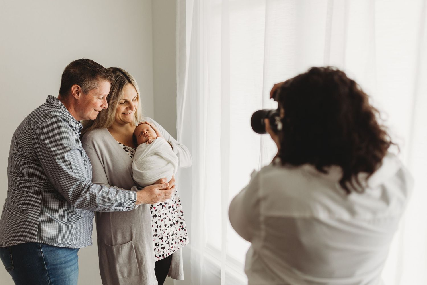 Behind the scenes photo of Ottawa Lifestyle Photographer