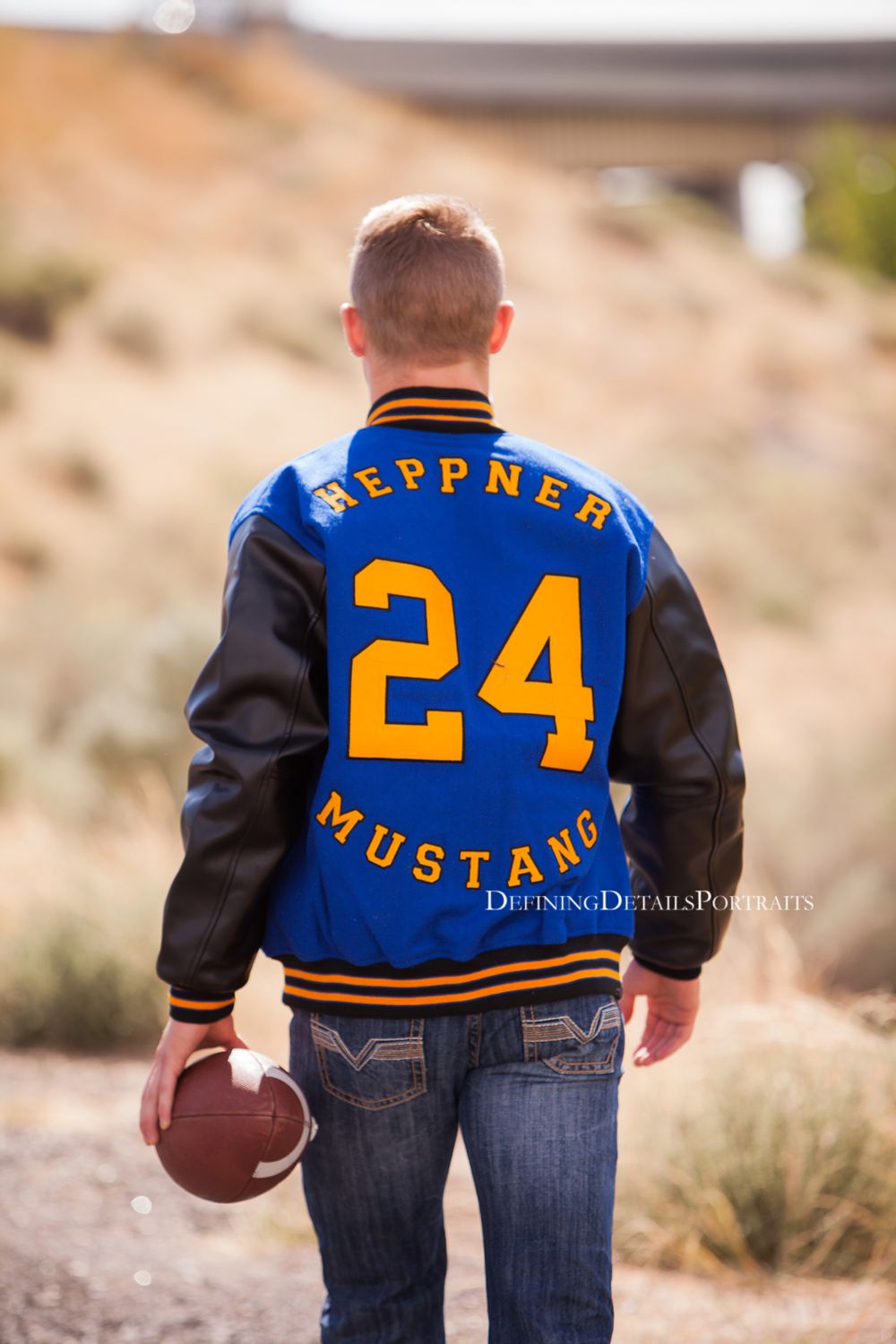 Pacific Northwest senior portraits capturing natural beauty, authentic moments, and timeless outdoor senior photography in the PNW.