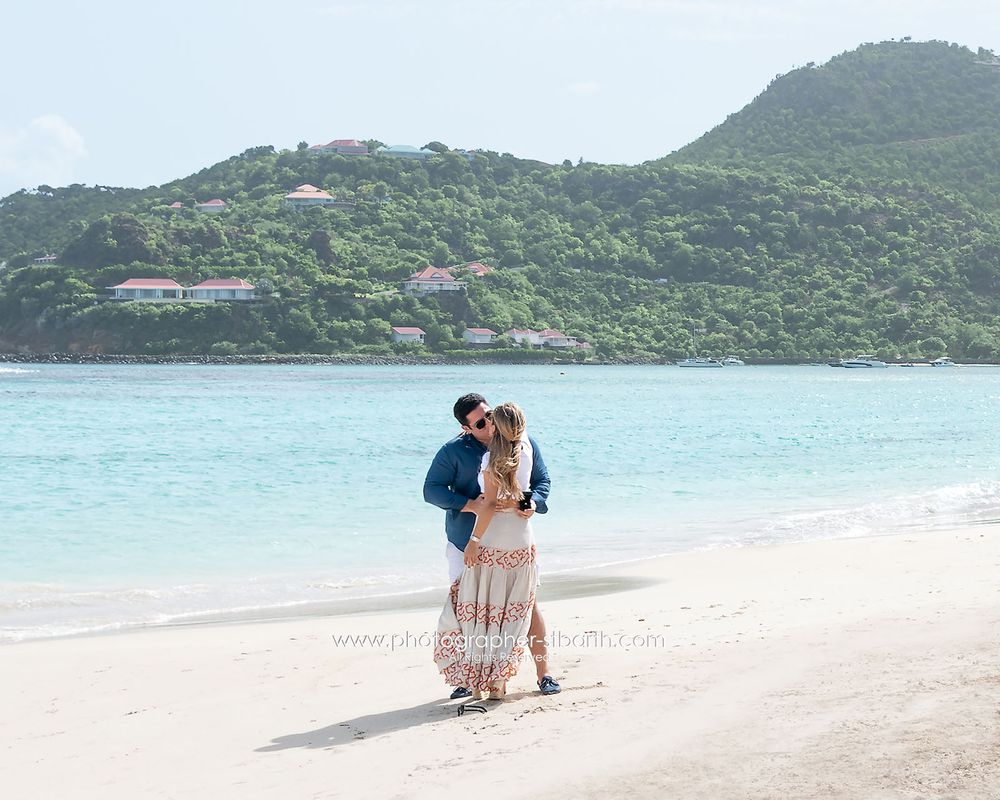 Proposal photographer St Barth's beach