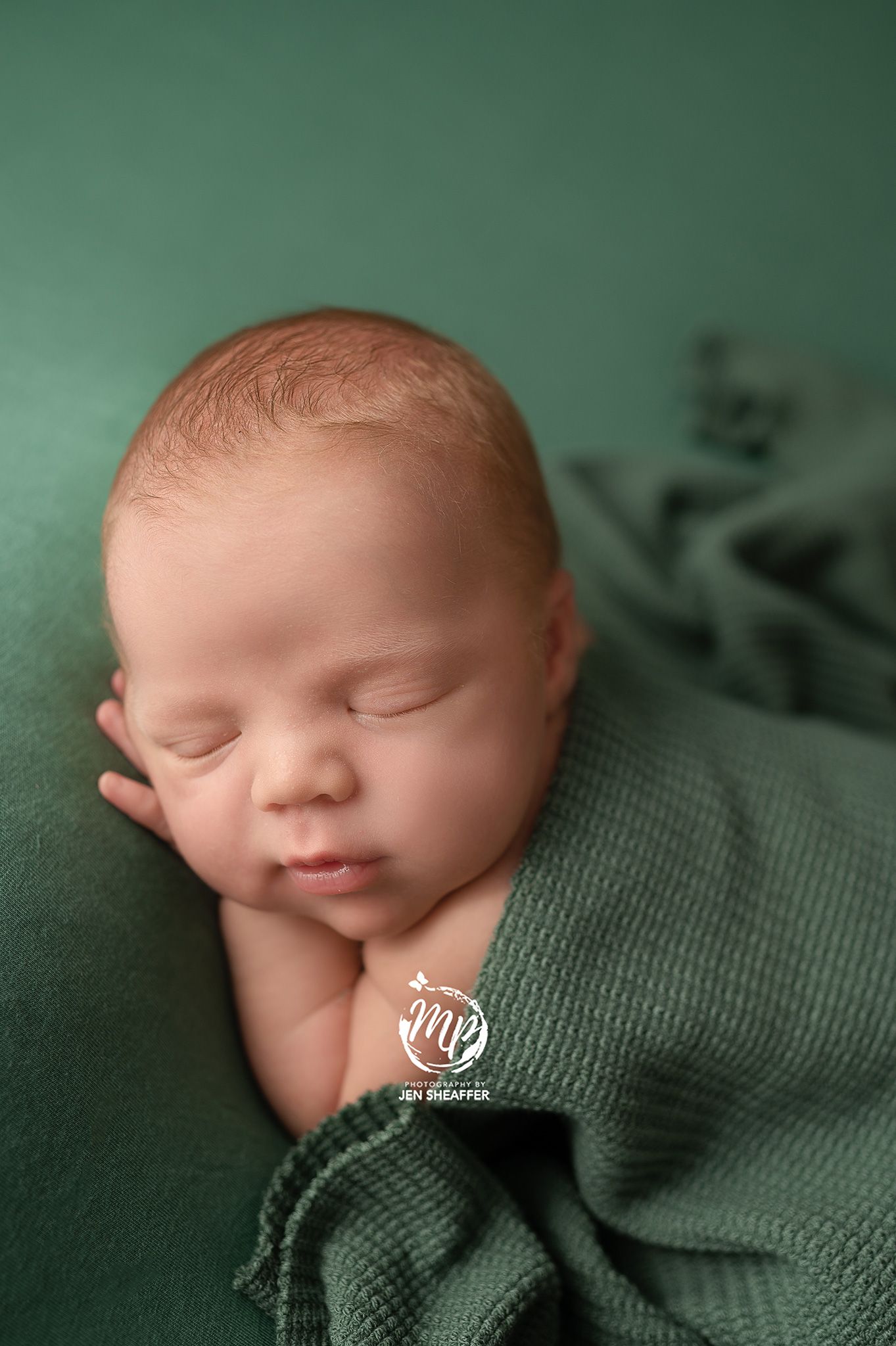 Studio newborn session mariposapix in manheim pa baby sibling teal