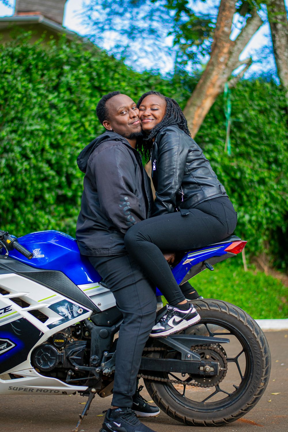 Jagoro Pictures | Undiluted Love