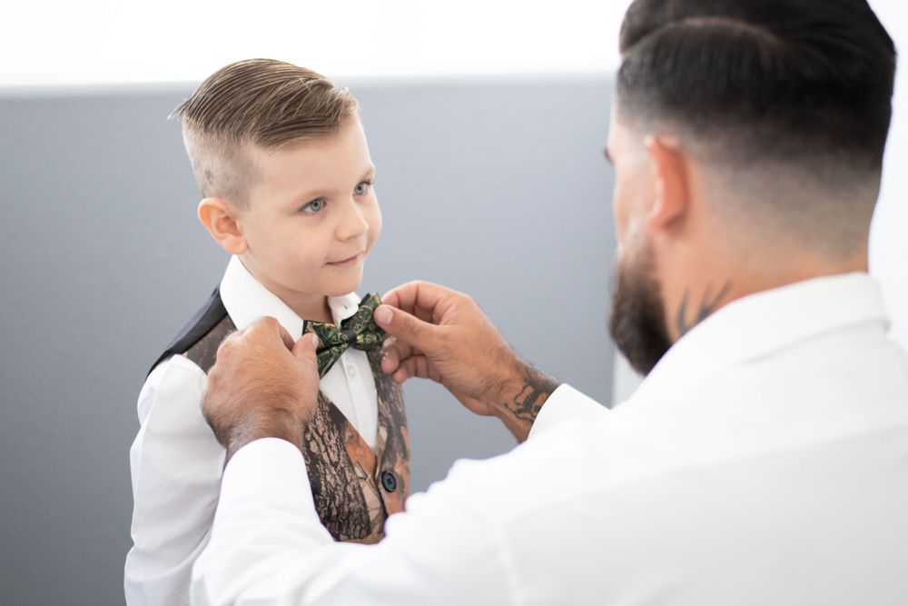 father&son getting ready photos