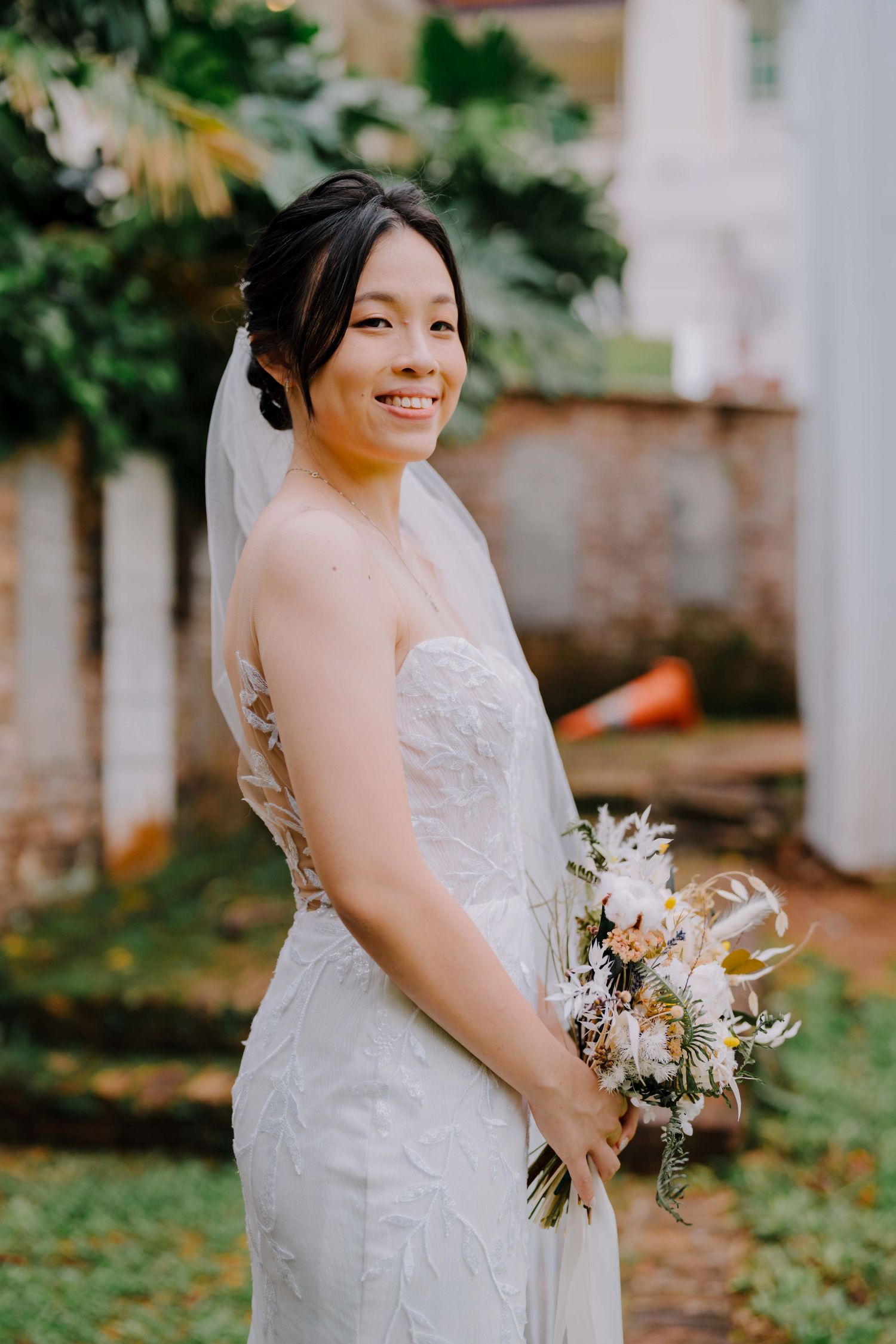 bridal make up at fort canning park singapore