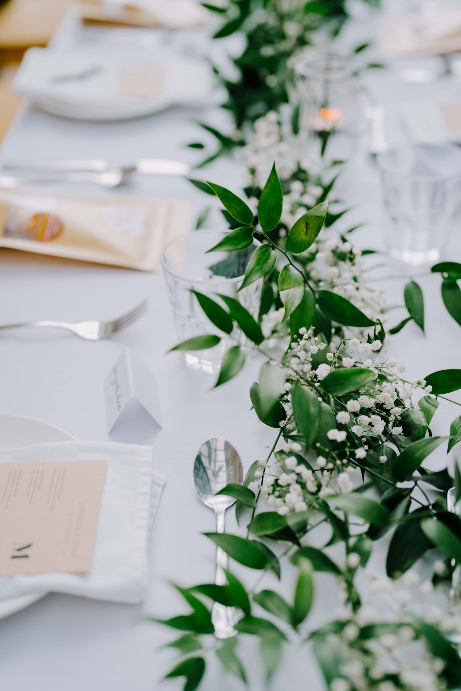 table decor at national museum singapore wedding