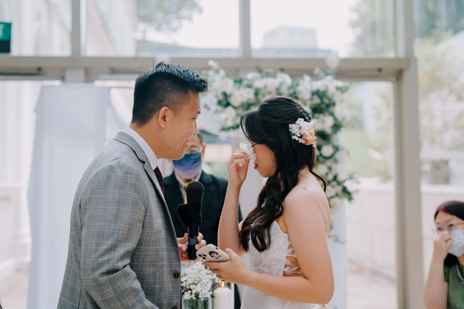 intimate wedding at national museum singapore