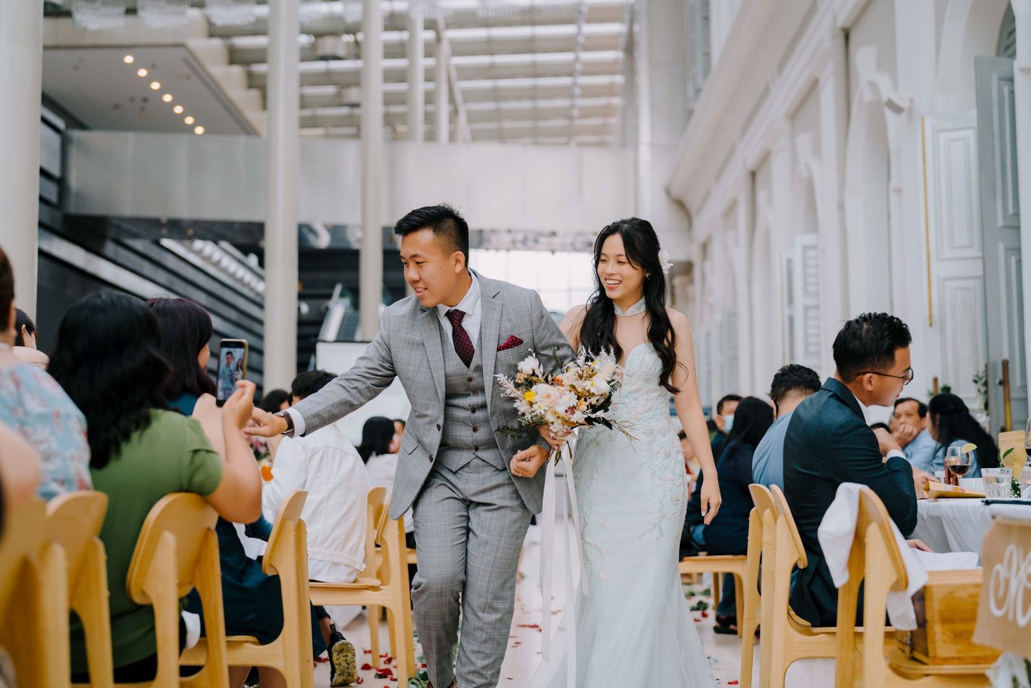 wedding day photography at the national museum of singapore