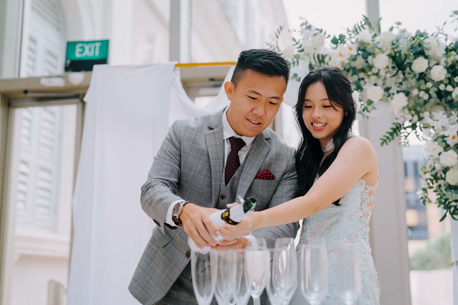 wedding day photography at the national museum of singapore