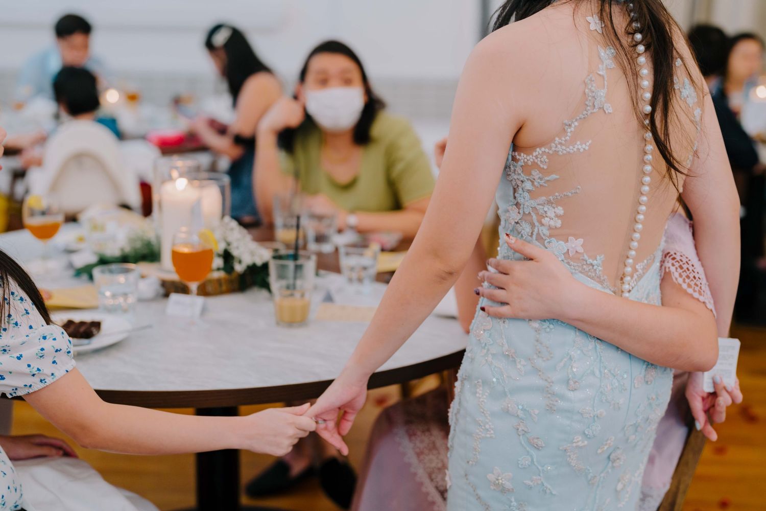 intimate wedding at national museum of singapore
