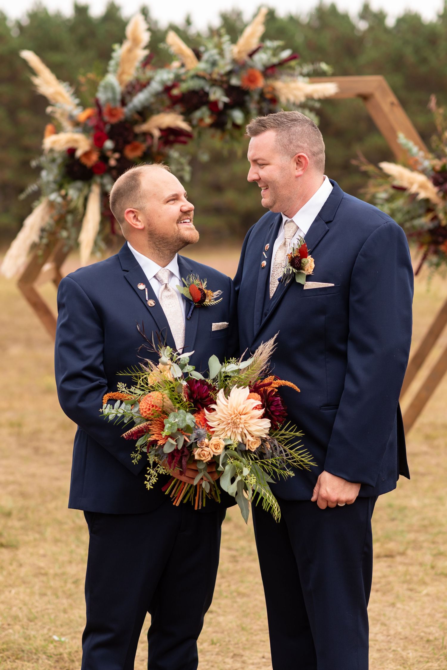 Western Wisconsin Wedding and Portrait Photographer, Senior Portraits, Sparta, LaCrosse, West Salem, Tomah, Black River Falls