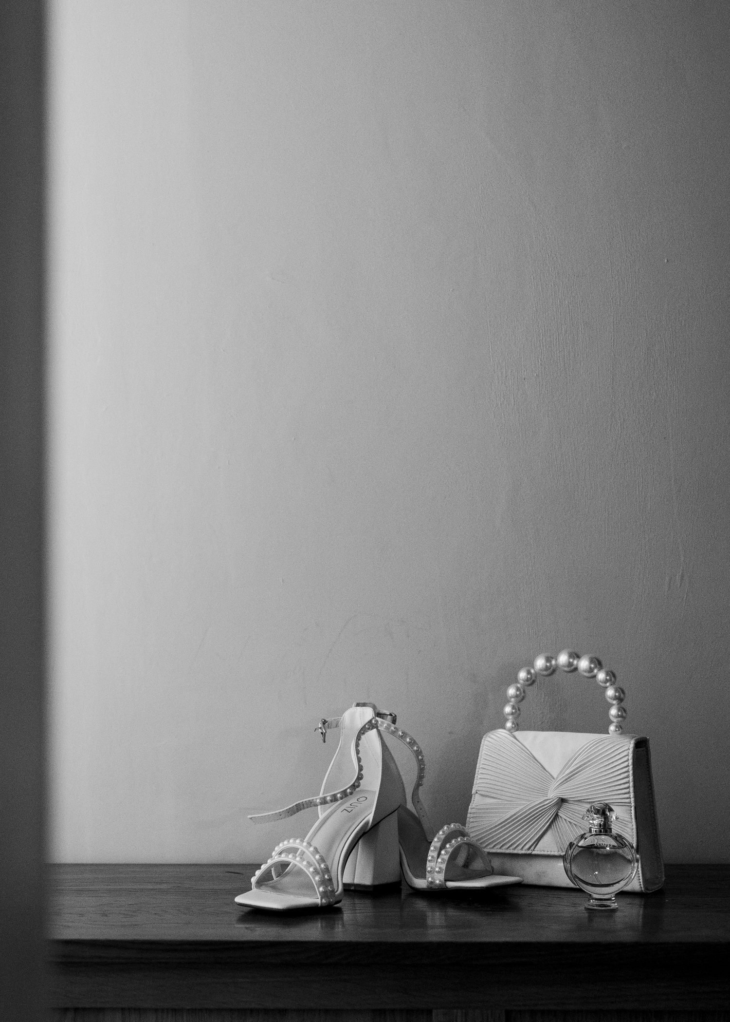 Kingscote Barn Wedding Photography