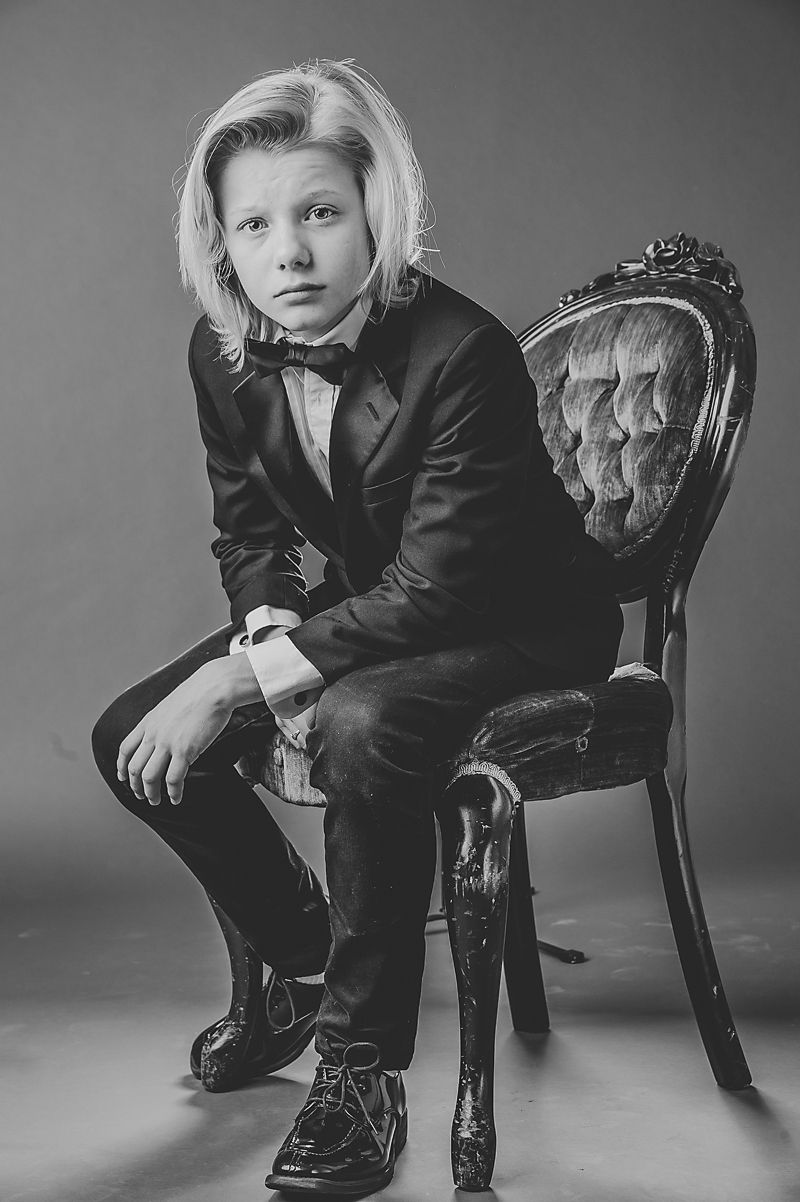Salt lake studio portrait photogarpher black and white child portrait