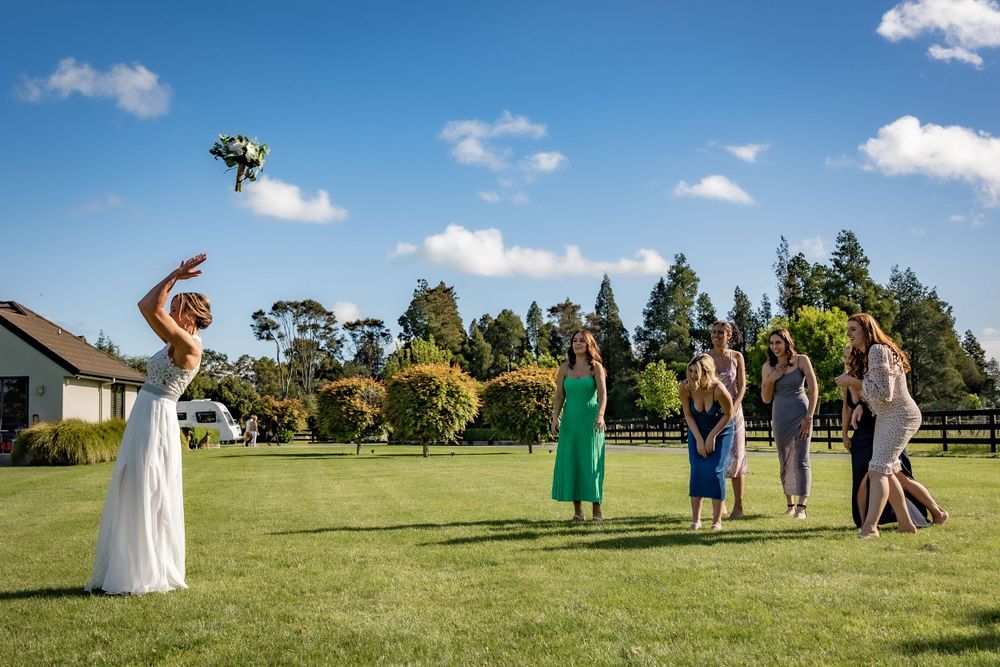 epic wedding photographers flowers