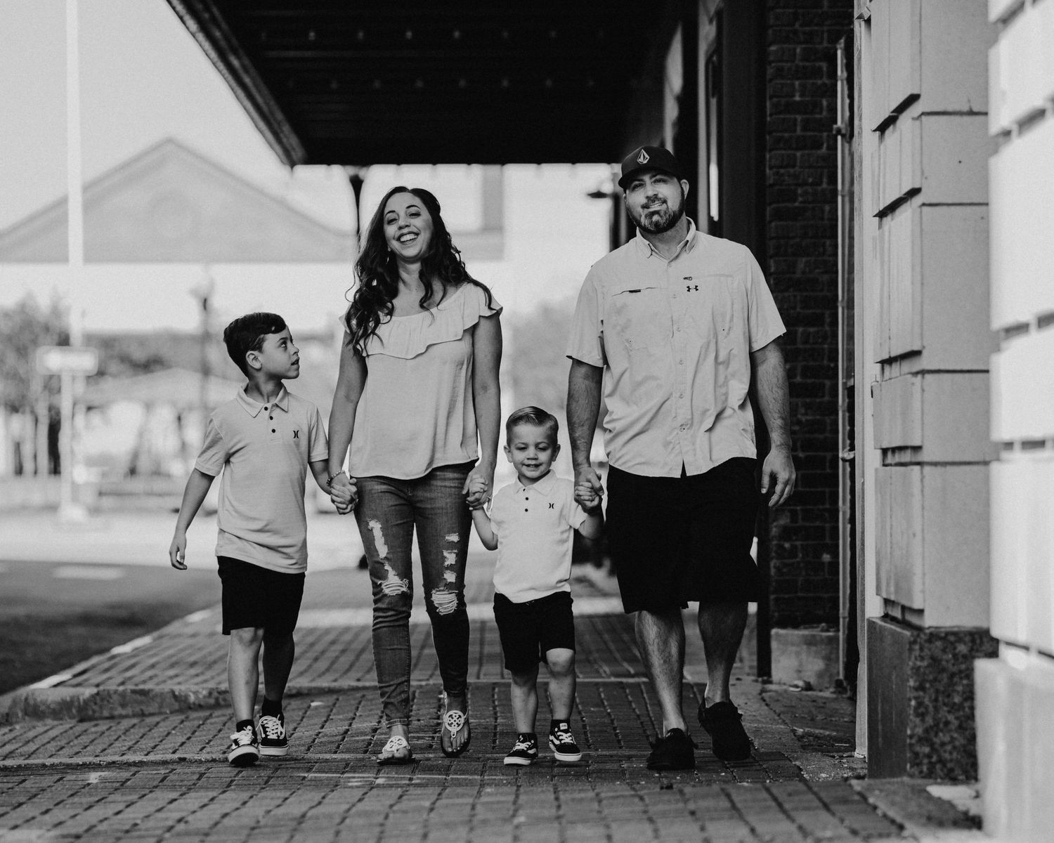 Family portrait session in Southeast Texas with natural outdoor lighting
