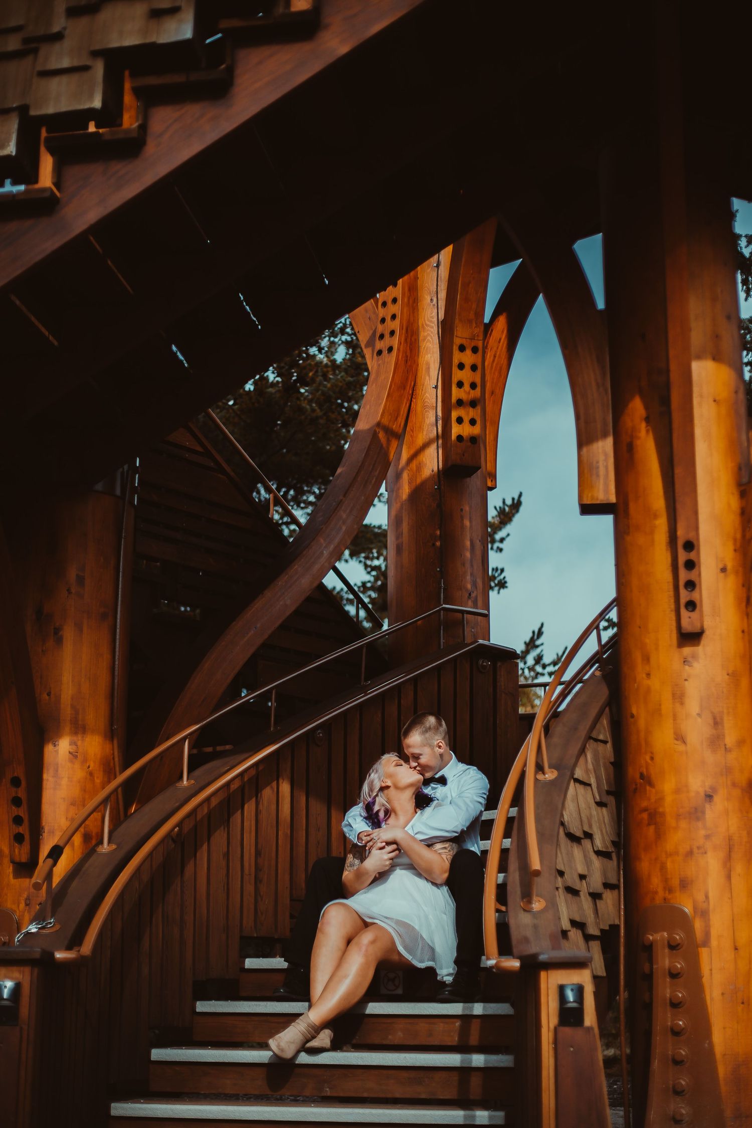 couple in full sun in fall