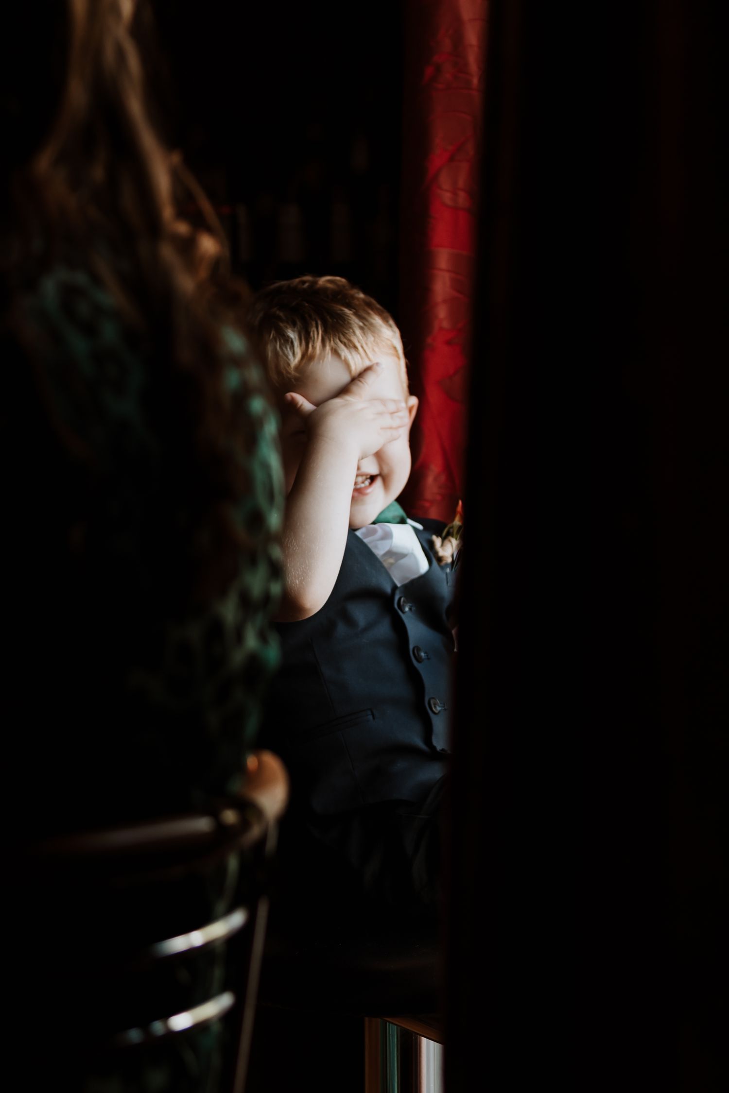 Alternative candid wedding photographer