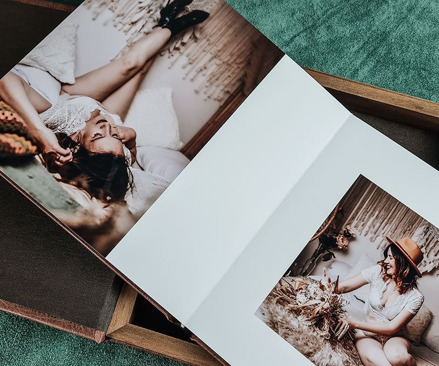 boudoir photography - photo album add on