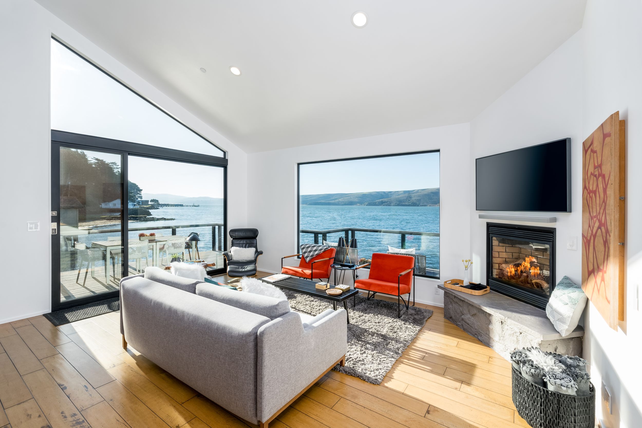 Michael Corona Real estate photography bay area Airbnb interior living room waterfront