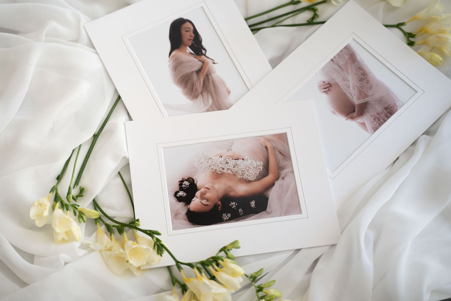 Hochwertige Fotobox weiss mit Foto von Schwangeren Frauen