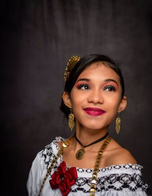 Retrato de chica empollerada