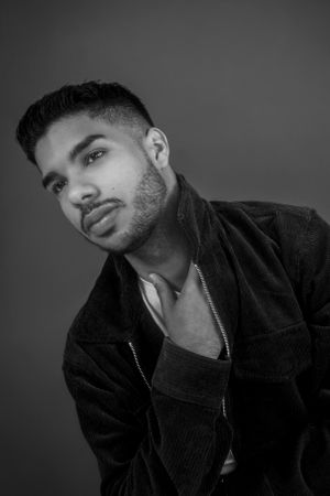 Retrato de Chico en Blanco y Negro