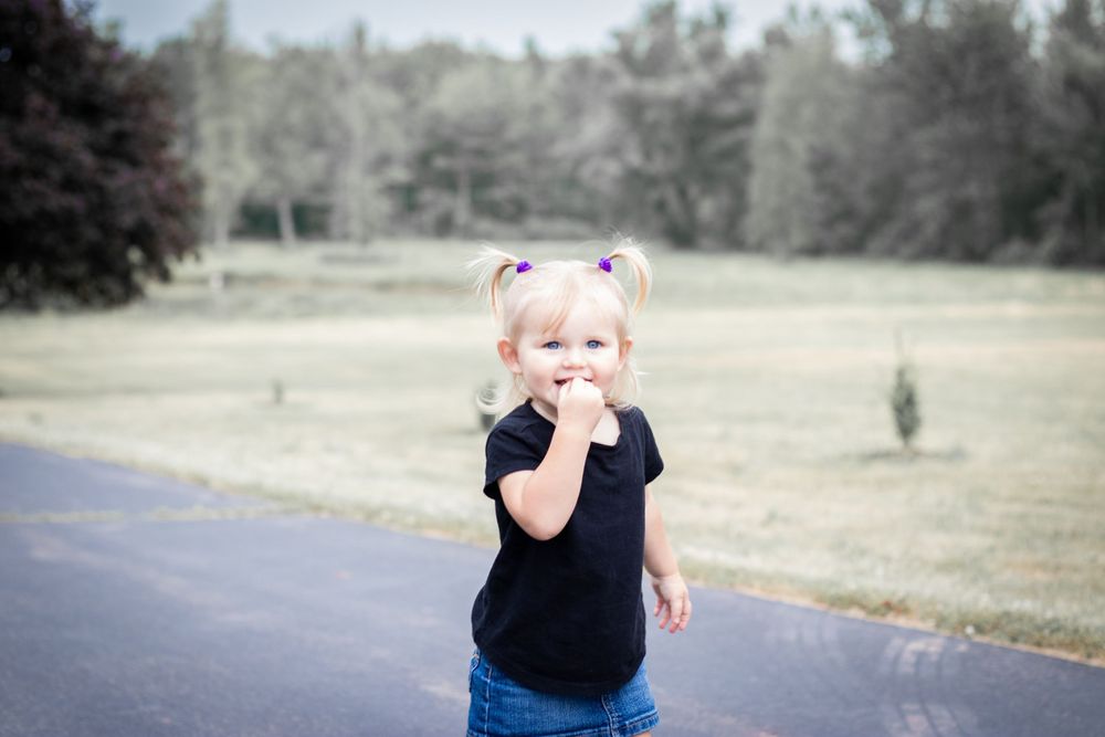 Let Pleasant Photography do your children's photoshoot quickly and professionally! Naomi Parfitt