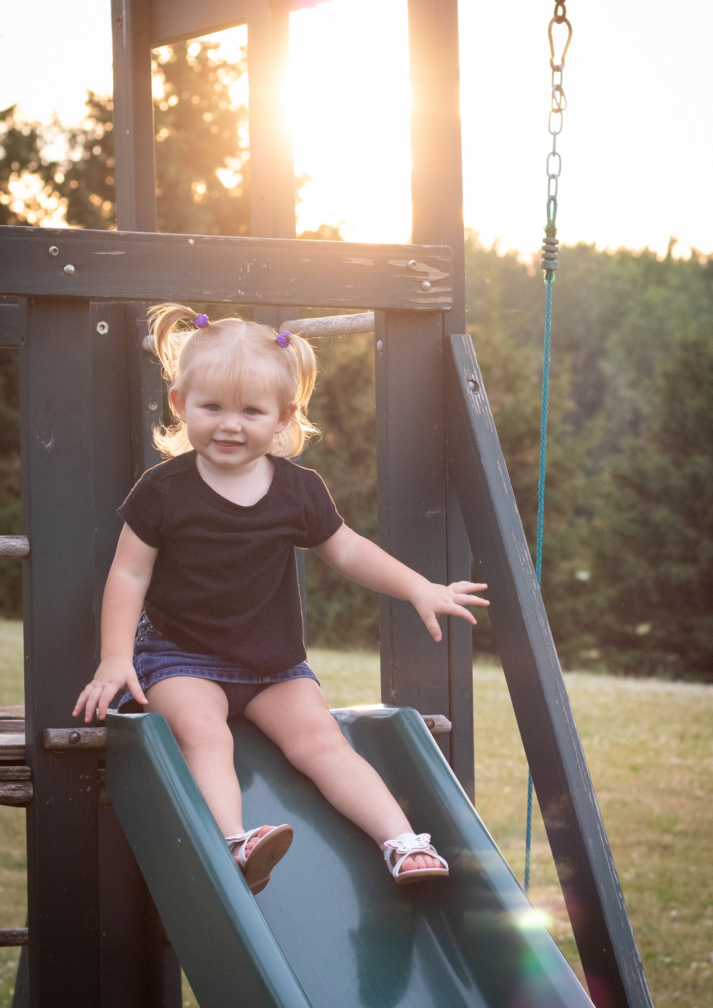 Let Pleasant Photography do your children's photoshoot quickly and professionally! Naomi Parfitt