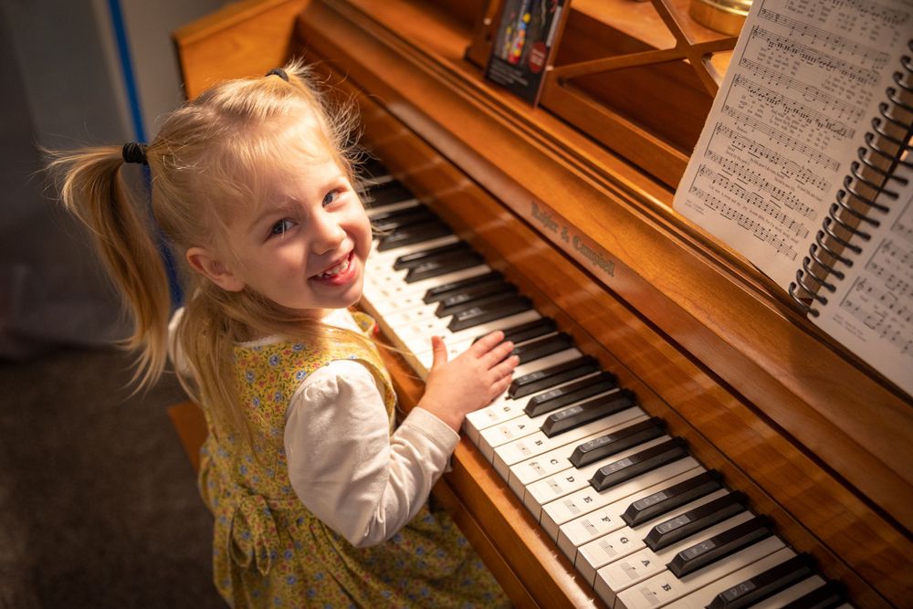 Professional children portraits Pleasant Photography by Naomi Parfitt