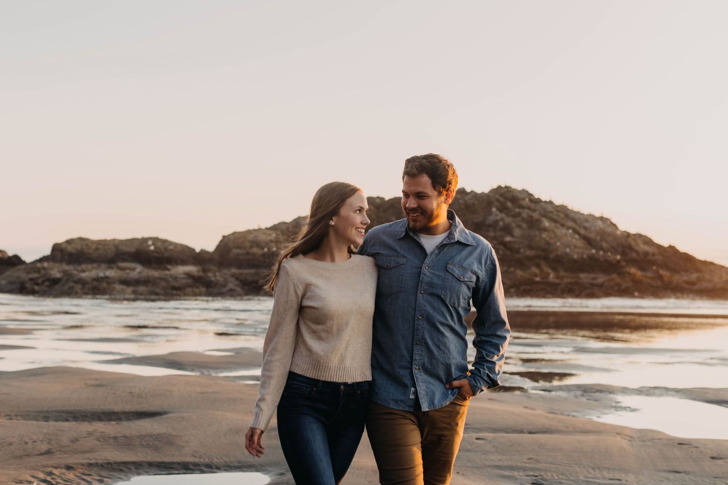 Engagement Session on the Washington Coast