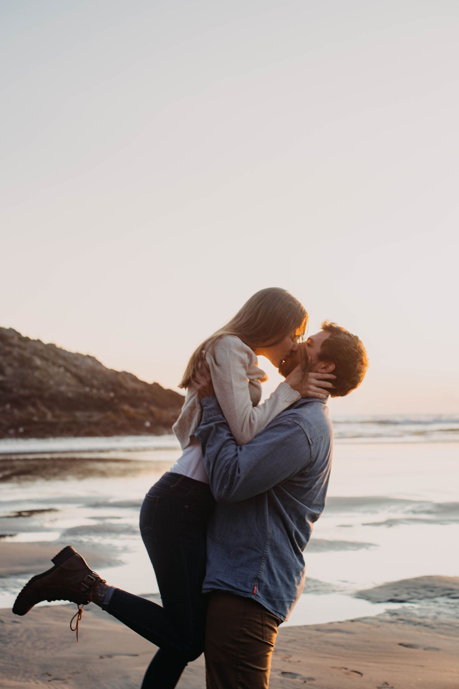 Engagement Session on the Washington Coast
