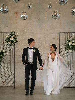 modern bride and groom portraits