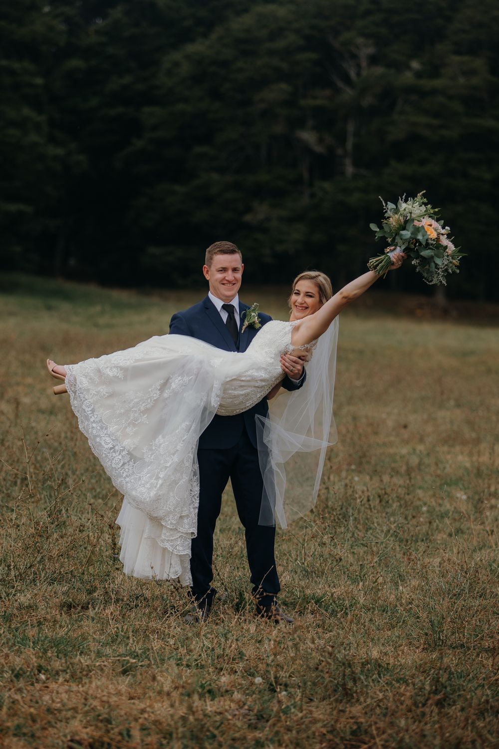 budget wedding photographers near me
