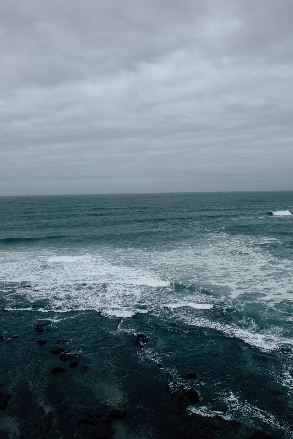 CRUA visual storyteller | portuguese ethical fashion brand