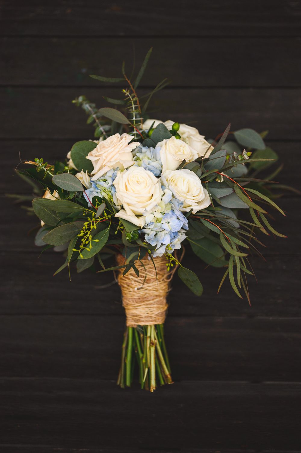 what and blue flower details