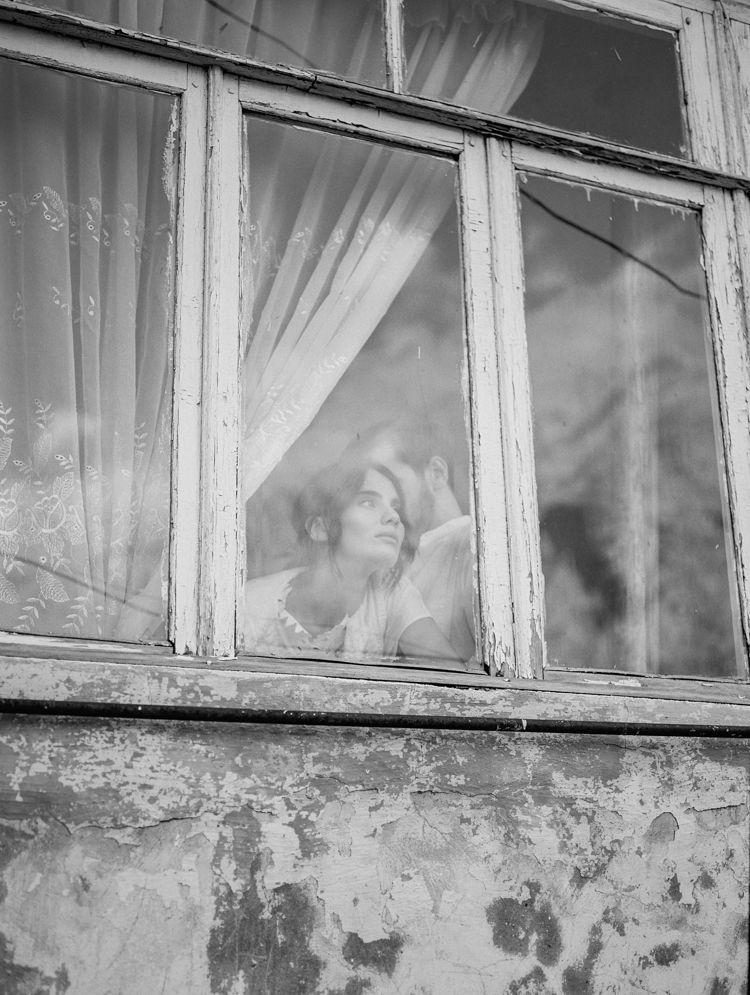 Couple photographed by Dust and Dreams Photography in the mountains of Kazbegi.