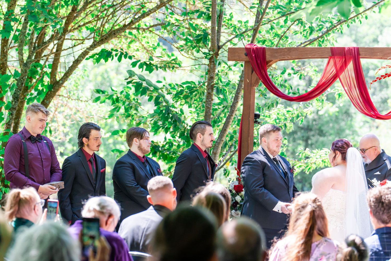 ceremony line up of groomsmen