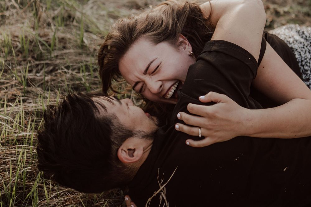 Outdoor Engagement Photographer Alberta | Calgary & Canmore Couples Photography | Adventure & Lifestyle Sessions in YYC & Canadian Rockies