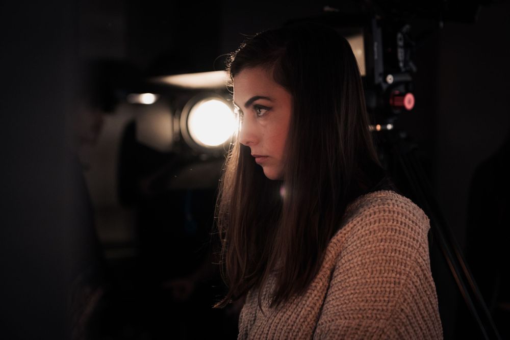 Photographer. Still photographer. Still photography. Behind the scene. Photographe plateau. Tournage cinema.