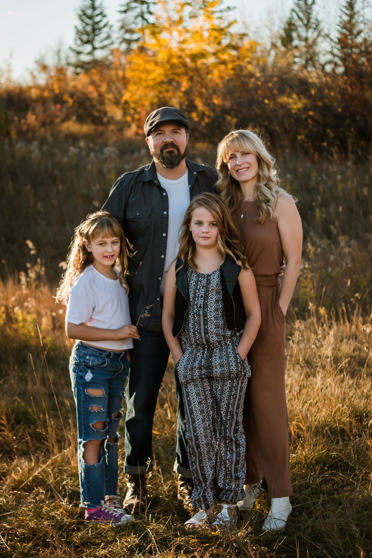 Beautiful fall family photo in Fish Creek Park, Calgary AB by lifestyle photographer, Love & Sunshine Photography.