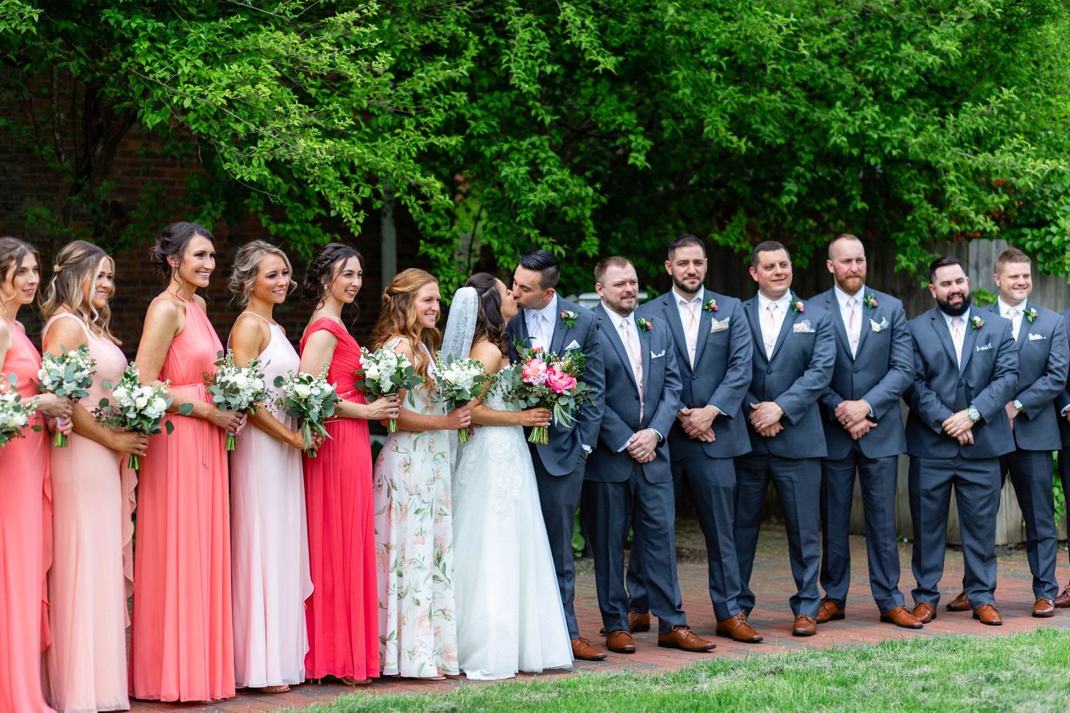 bridal party in chagrin falls, ohio