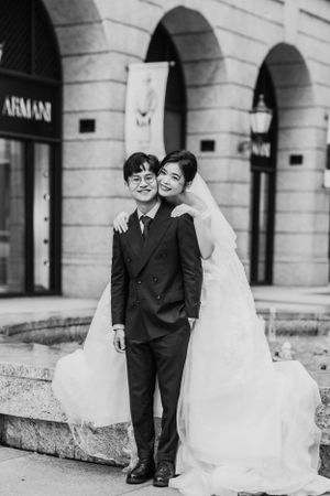 渴望影像｜專業經營的台灣婚禮攝影團隊，服務高雄、台南、台中、台北、新北及全台新人，擅長美式戶外婚禮、證婚儀式與自然時尚婚禮紀實，以明亮自然的光感、細膩構圖與真實情感，完整記錄婚禮準備、儀式與宴會中的每個動人時刻，並提供紐西蘭海外婚禮、海外婚紗與旅拍服務。