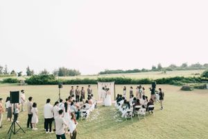 渴望影像｜專業經營的台灣婚禮攝影團隊，服務高雄、台南、台中、台北、新北及全台新人，擅長美式戶外婚禮、證婚儀式與自然時尚婚禮紀實，以明亮自然的光感、細膩構圖與真實情感，完整記錄婚禮準備、儀式與宴會中的每個動人時刻，並提供紐西蘭海外婚禮、海外婚紗與旅拍服務。