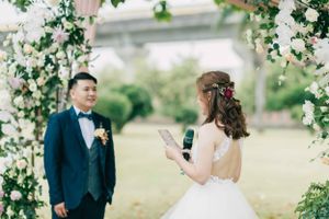 渴望影像｜專業經營的台灣婚禮攝影團隊，服務高雄、台南、台中、台北、新北及全台新人，擅長美式戶外婚禮、證婚儀式與自然時尚婚禮紀實，以明亮自然的光感、細膩構圖與真實情感，完整記錄婚禮準備、儀式與宴會中的每個動人時刻，並提供紐西蘭海外婚禮、海外婚紗與旅拍服務。