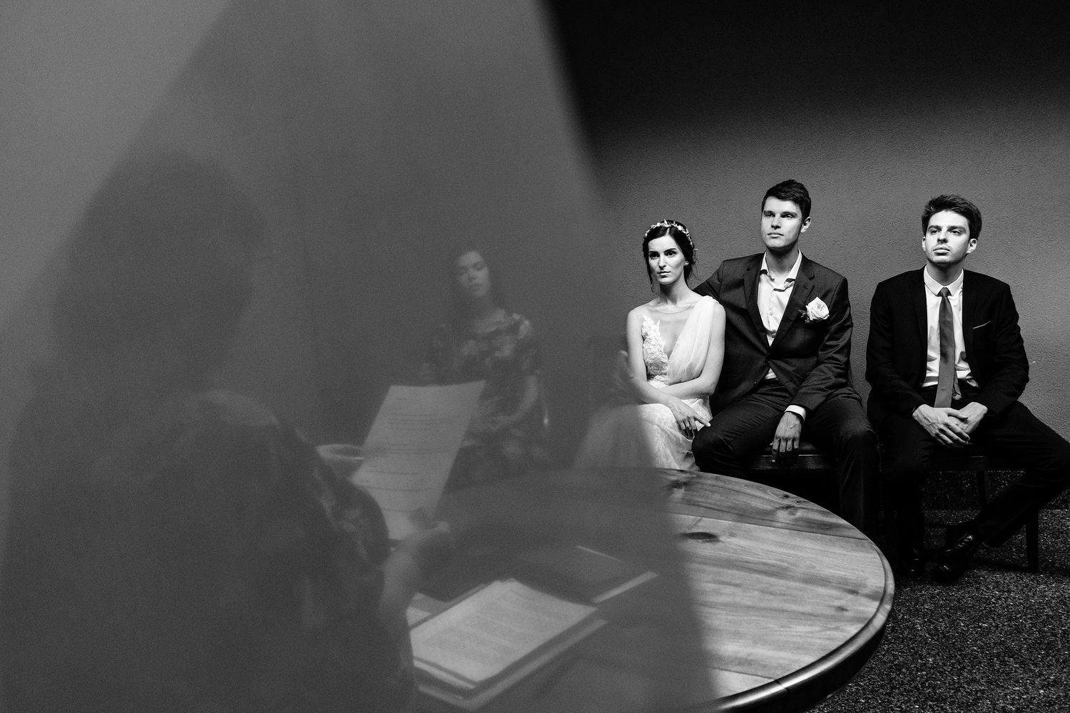 TLOOK photographe de mariage de style documentaire, cérémonie civile ambiance