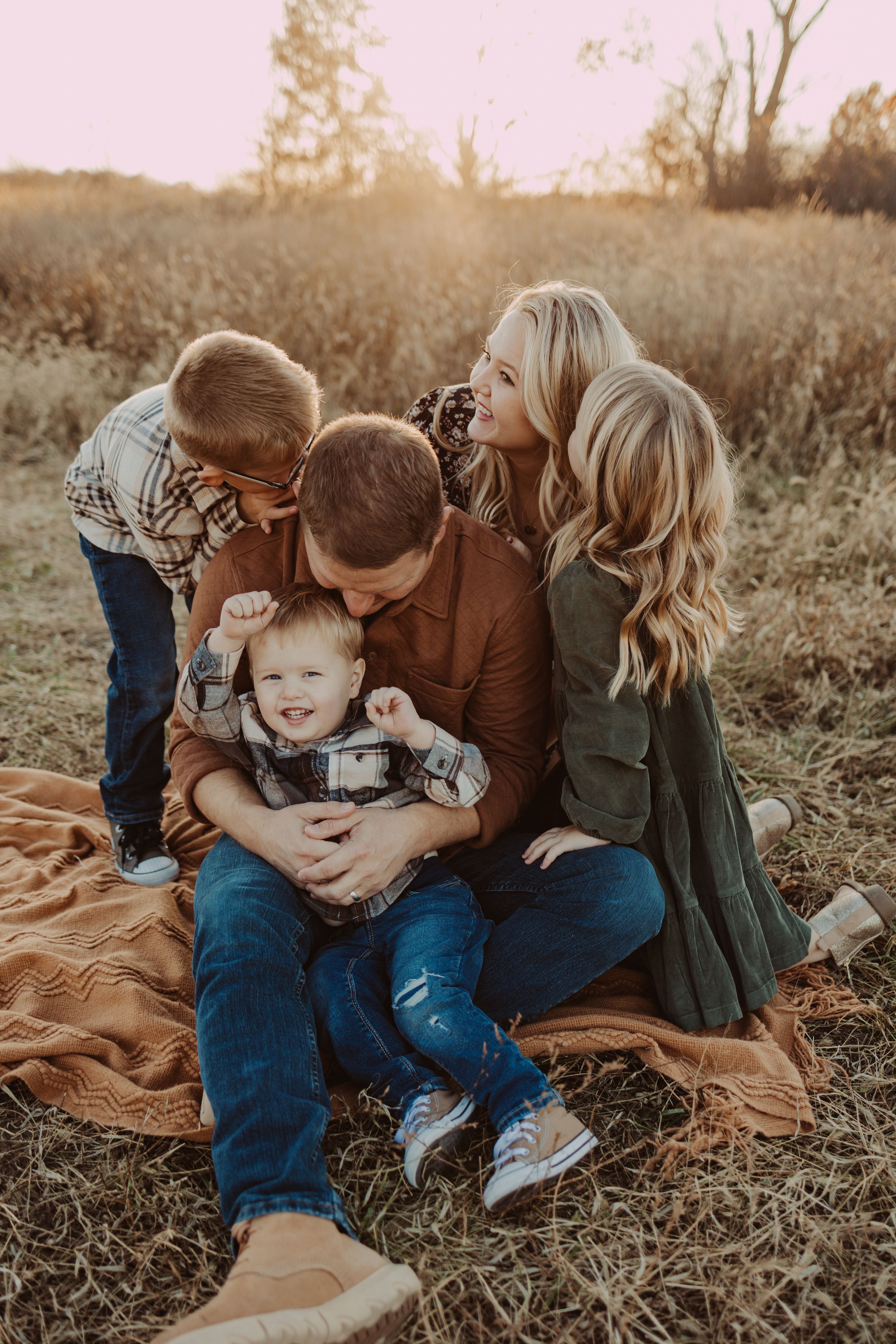 group hug on a blanket family photography session