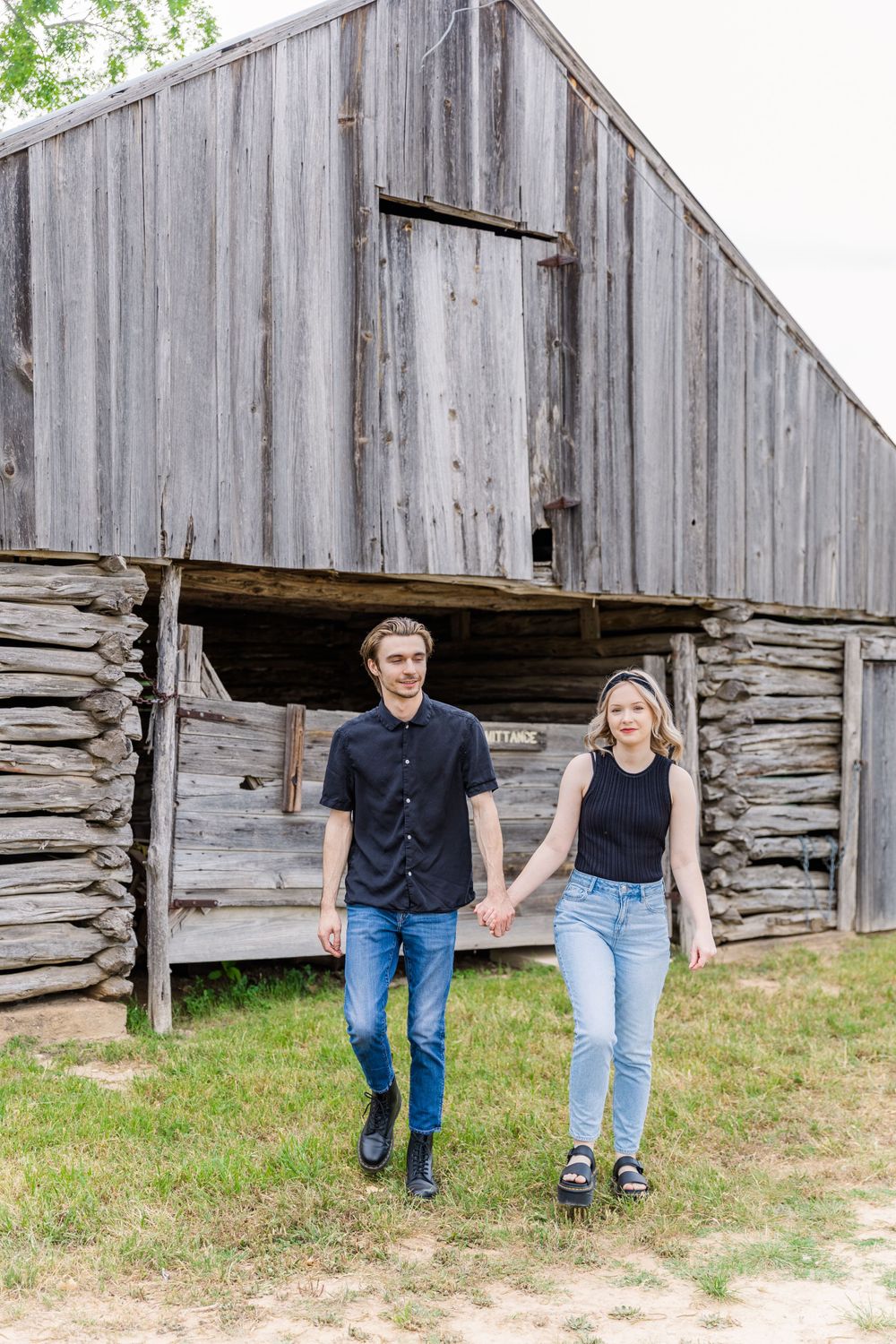 Commons Ford Ranch barn engagement portrait
